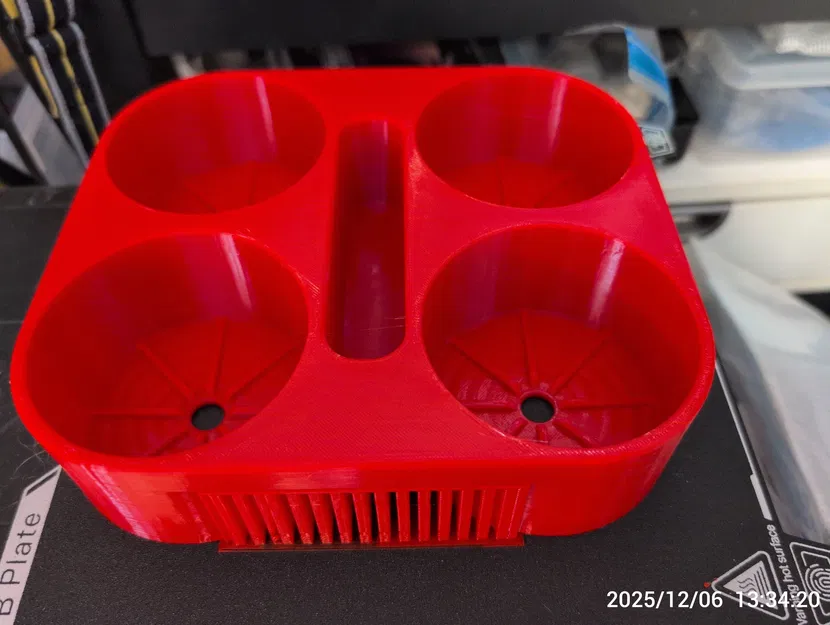 Khay đựng ly nước Drink Caddy 4 ngăn tiện lợi cho mọi nhu cầu - Image 3