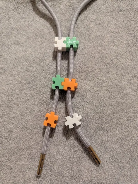 Kẹp dây áo hoodie hình mảnh ghép (Jigsaw Hoodie Beads) độc đáo - Image 1