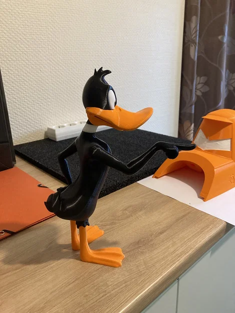 Mô hình Daffy Duck Looney Tunes in 3D đẹp mắt, không cần support - Image 2