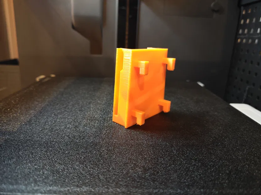 Giá treo pin Bosch 18V cho bảng Ikea Skadis tiện lợi - Image 4