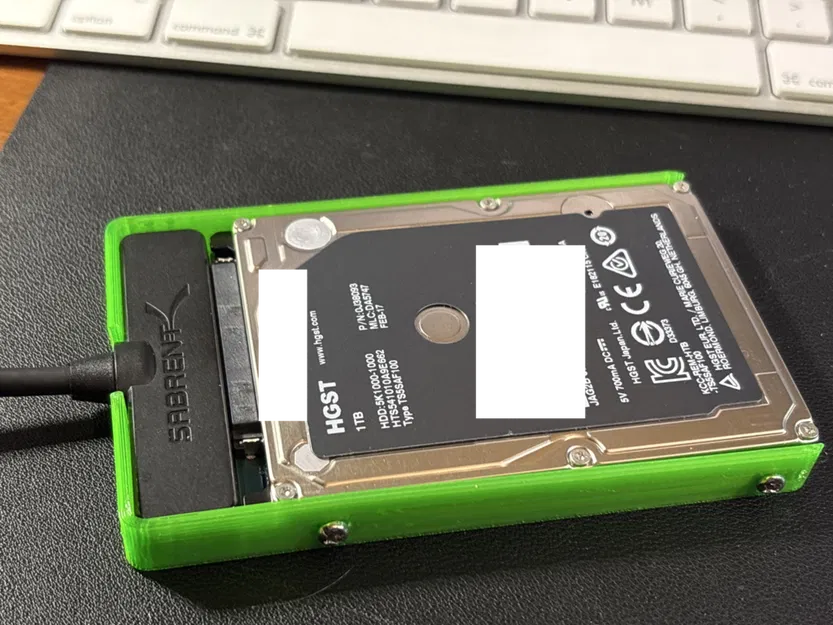 Khung đỡ 3D cho ổ cứng 2.5 inch và adapter Sabrent tiện lợi - Image 1