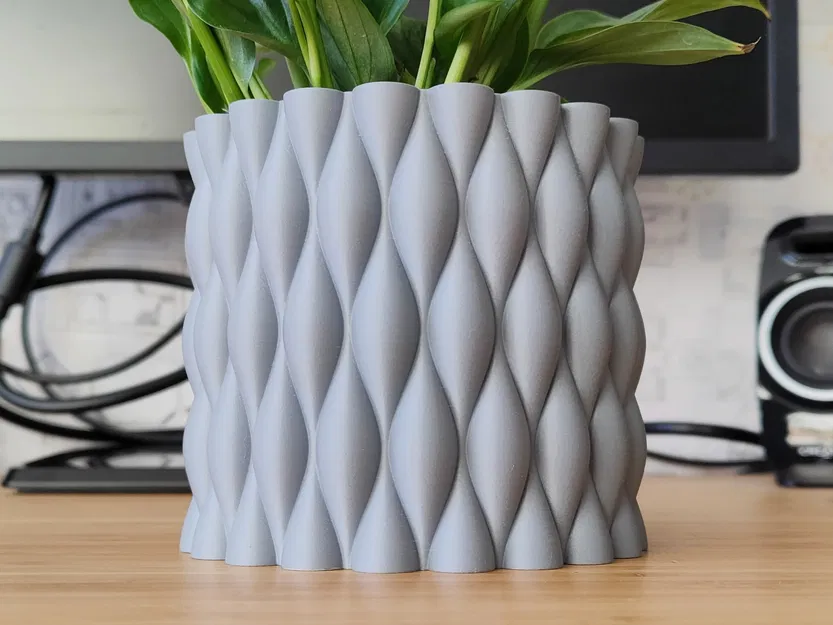 Chậu cây đàn cá bơi - Thiết kế Vase mode độc đáo - Image 1