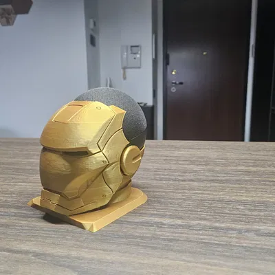 Đế giữ loa thông minh hình mặt nạ Iron Man độc đáo cho Alexa Echo Dot