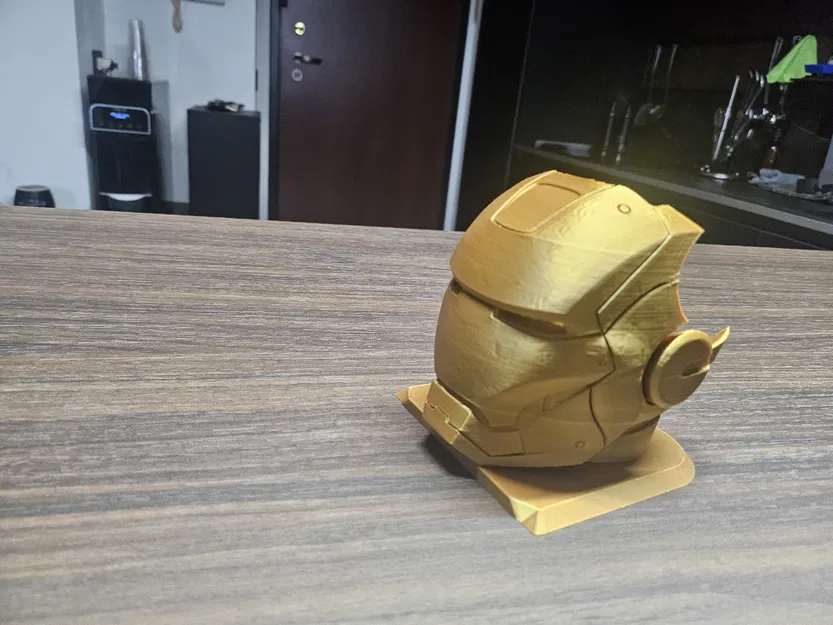 Đế giữ loa thông minh hình mặt nạ Iron Man độc đáo cho Alexa Echo Dot - Image 4