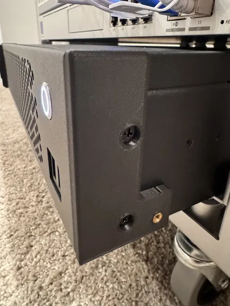 Bộ chuyển đổi Sliger 2U Case cho Ubiquiti Toolless Mini Rack - Image 1