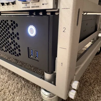 Bộ chuyển đổi Sliger 2U Case cho Ubiquiti Toolless Mini Rack