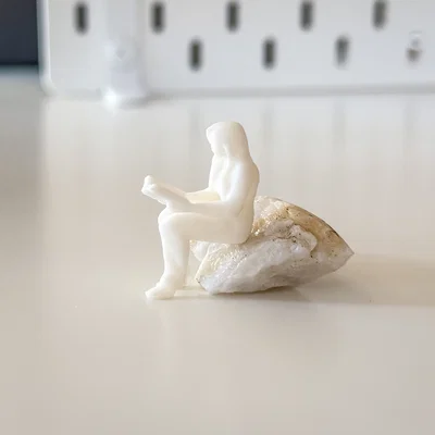 Mô hình thu nhỏ người phụ nữ/đang đọc sách cho sa bàn