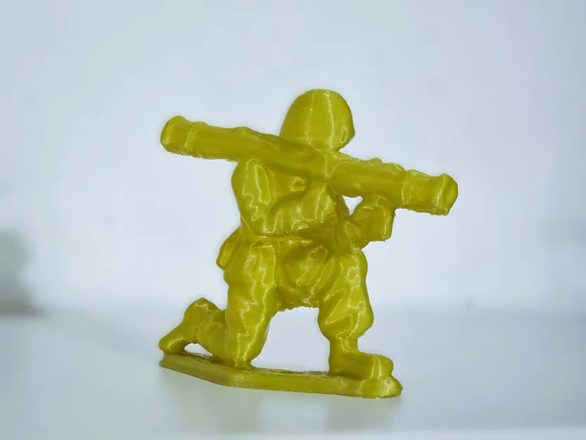 Mô hình chú lính nhựa cầm Bazooka - Bazukino 3D - Image 1
