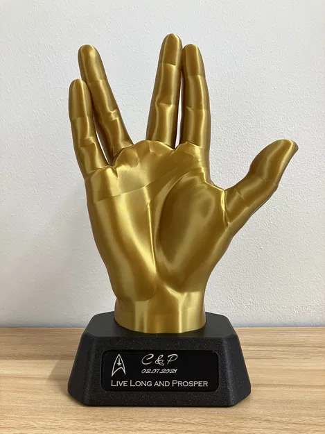 Mô hình bàn tay Mr. Spock chào kiểu Vulcan / Live Long and Prosper - Image 1