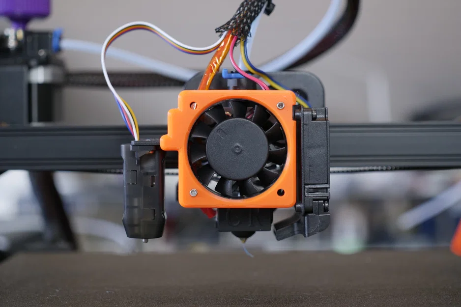 Giá đỡ quạt 'naked' cho Ender 3 V2 Neo (bản dùng ốc vít) - Image 1