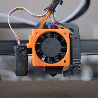 Giá đỡ quạt 'naked' cho Ender 3 V2 Neo (bản dùng ốc vít)