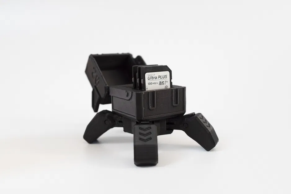 Robot vận chuyển thẻ nhớ SD - Image 2