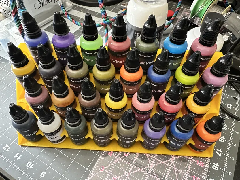 Giá Để Sơn Airbrush (Airbrush Paint Stand) - Image 1