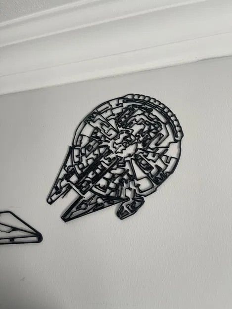 Tranh Treo Tường 3D Millennium Falcon Star Wars Độc Đáo - Image 2