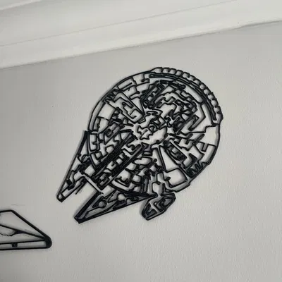 Tranh Treo Tường 3D Millennium Falcon Star Wars Độc Đáo