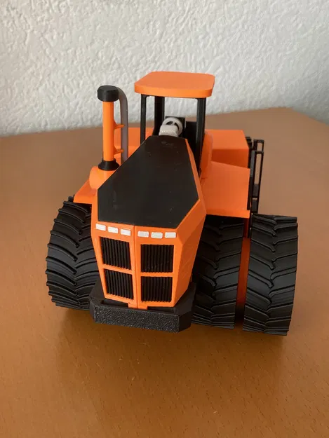 Mô hình xe kéo Tractor Big Bud 700 (đời 2023-2024) tỉ lệ 1/32 - Image 4
