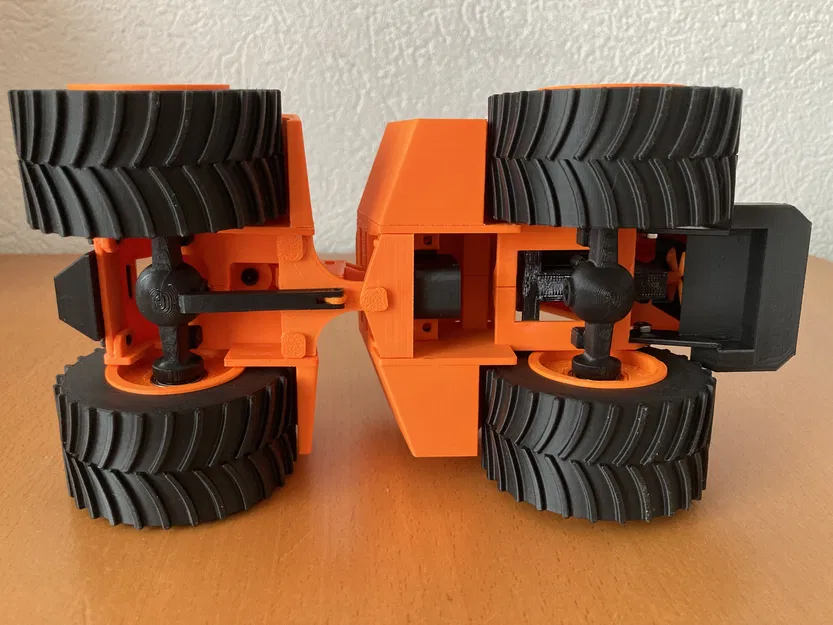 Mô hình xe kéo Tractor Big Bud 700 (đời 2023-2024) tỉ lệ 1/32 - Image 13