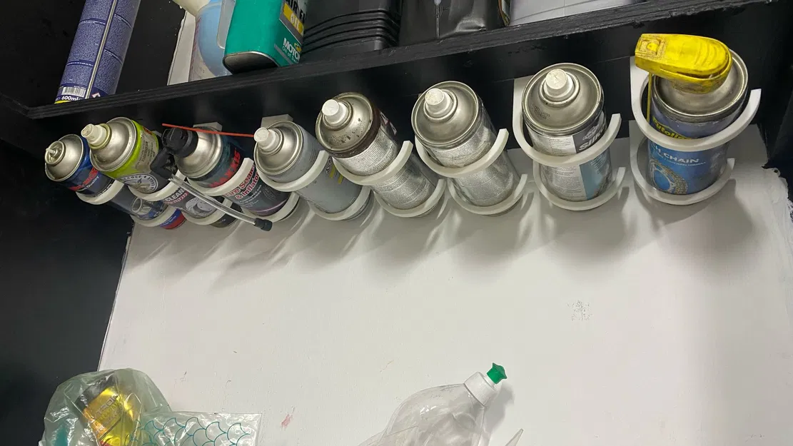 Giá treo bình xịt dưới kệ - Image 1