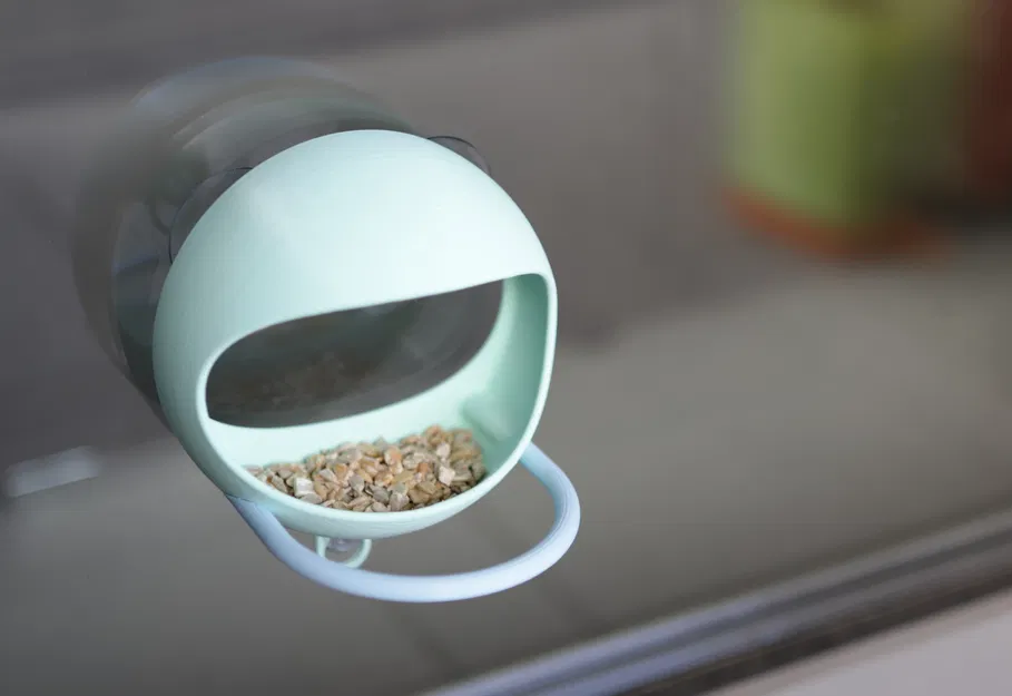 Máng ăn cho chim gắn cửa sổ - Image 1