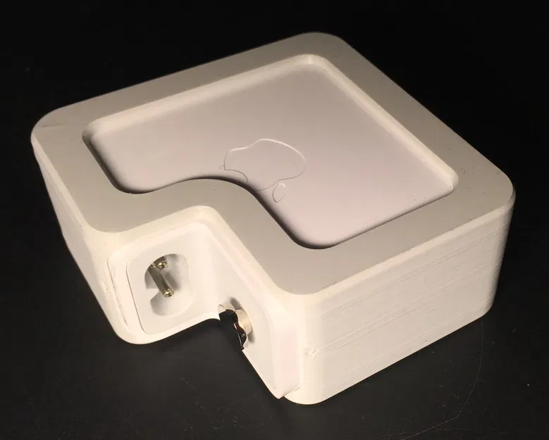 Ốp bảo vệ củ sạc 61W cho MacBook Pro 13" (2016) - Image 3