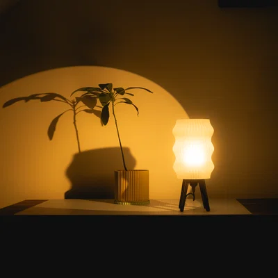 LAMP ID.2 - Đèn bàn Foru