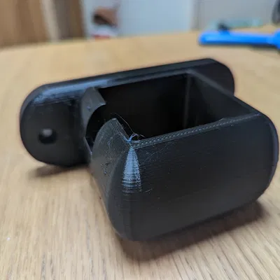 Giá treo tường cho máy cưa cầm tay Stihl GTA 26