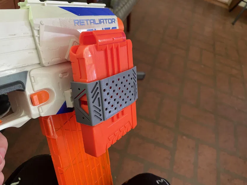 Giá đỡ băng đạn Nerf (Nerf Mag Holder) - Image 1