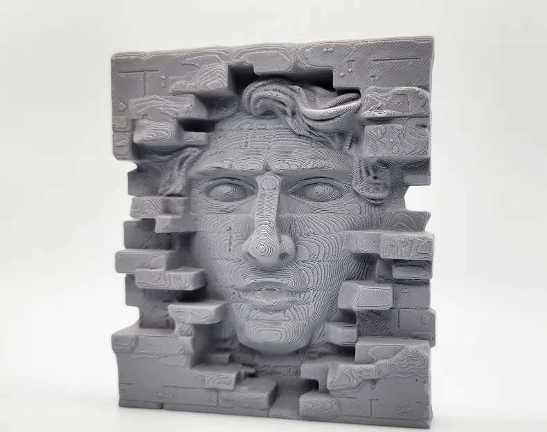 Tượng khuôn mặt trên tường gạch - Không cần hỗ trợ (No Supports) - Image 1