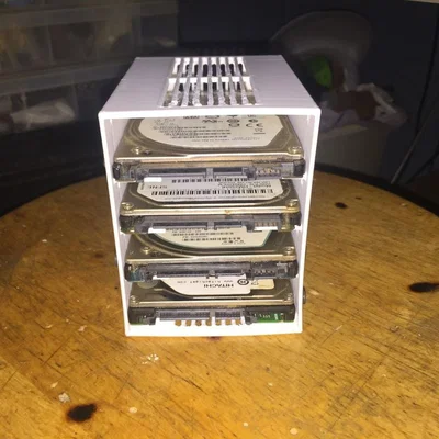 Hộp đựng ổ cứng 2.5 inch để bàn (chứa tối đa 8 ổ)