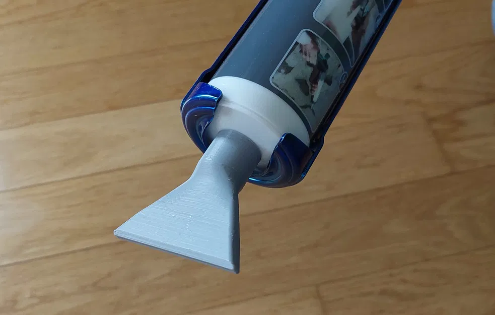 Đầu phun phẳng cho ống keo Silicone - Image 1