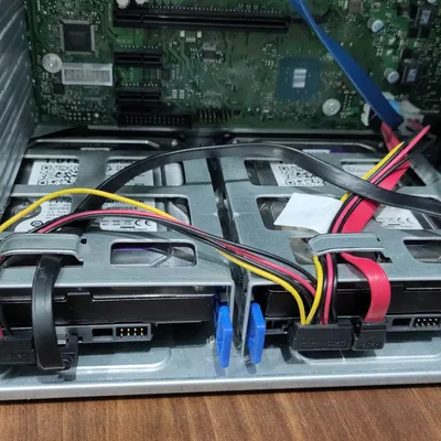 Thanh ray ổ cứng 3.5 inch cho dòng Fujitsu Esprimo P-series