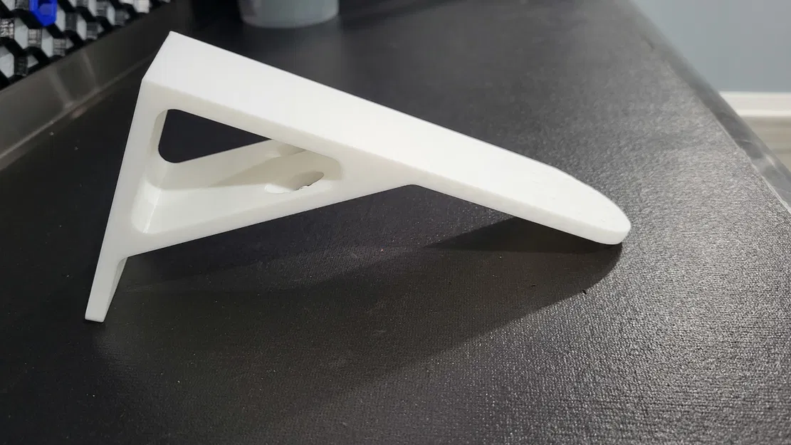 Giá treo tường cho camera Tapo C210 - Chắc chắn và thẩm mỹ - Image 2