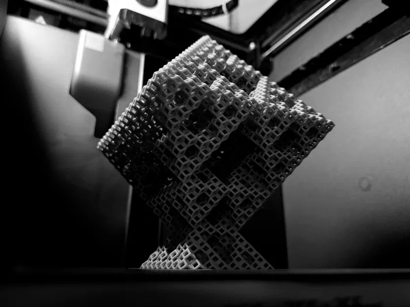 Cấu trúc Fractal Sierpiński Octahedron dạng khung Rhombic Dodecahedron - Level 4 - Image 13