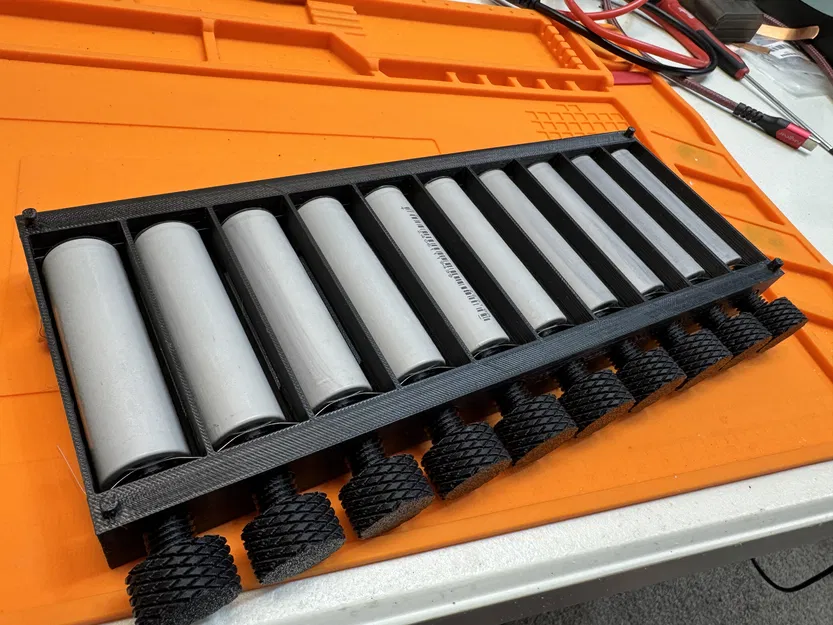 Khay xếp chồng song song cho pin 21700 dùng vít – Không cần hàn - Image 1