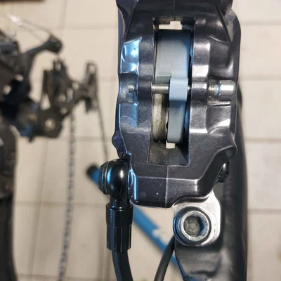 Dụng cụ bảo dưỡng phanh Shimano 4 piston