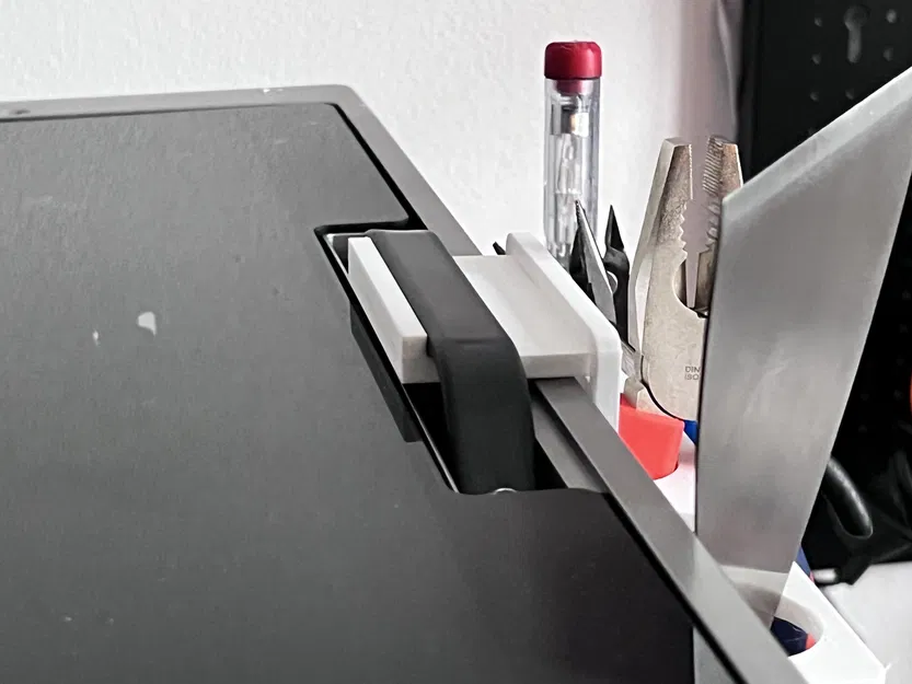 Khay đựng dụng cụ cho máy in Qidi Plus 4 - Image 5