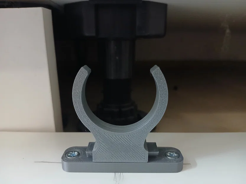 Ngàm cài tấm ốp chân tủ bếp (Kitchen plinth clip) - Image 1