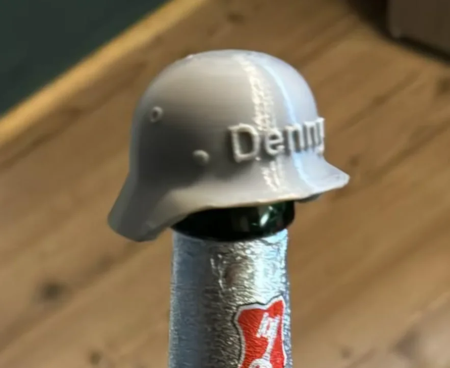 Mũ bảo hiểm cho nắp chai (Bottlecap Helmet) - In 3D độc lạ 1
