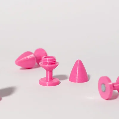 Mô hình hộp đựng hình nút bịt có ren vặn