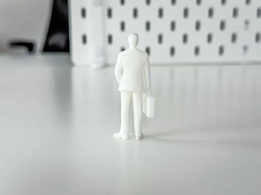 Mô hình doanh nhân thu nhỏ cho sa bàn - Image 3