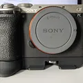 Tay cầm (Grip) cho Sony A7CII / A7CR - Thumbnail 1