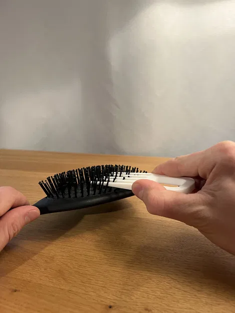 Dụng cụ vệ sinh lược mini (Hairbrush Cleaner Mini) - Image 3