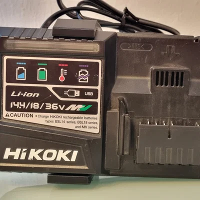 Ngàm treo tường cho bộ sạc Hitachi HiKOKI UC18YSL3