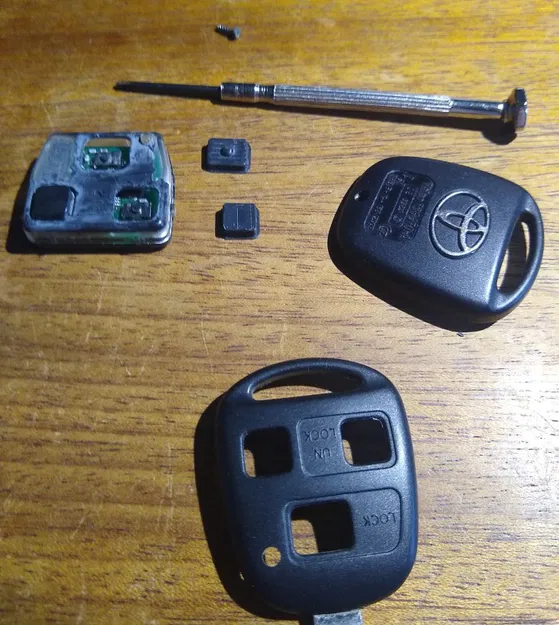 Sửa chữa nút bấm chìa khóa Toyota (Valeo 736670-A) - Image 2