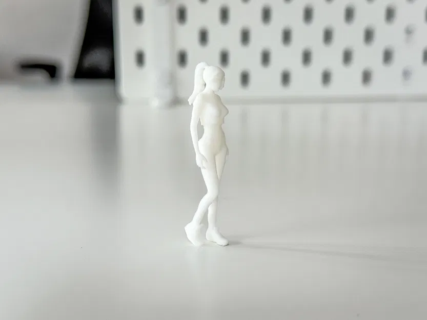 Mô hình thu nhỏ Người phụ nữ/Cô gái tập thể hình cho Diorama - Image 3