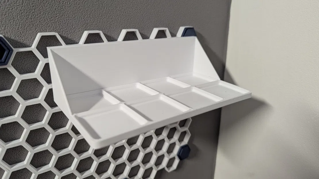 Kệ Gridfinity 4x2 gắn tường cho Honeycomb Storage Wall - In 3D tiện lợi - Image 1