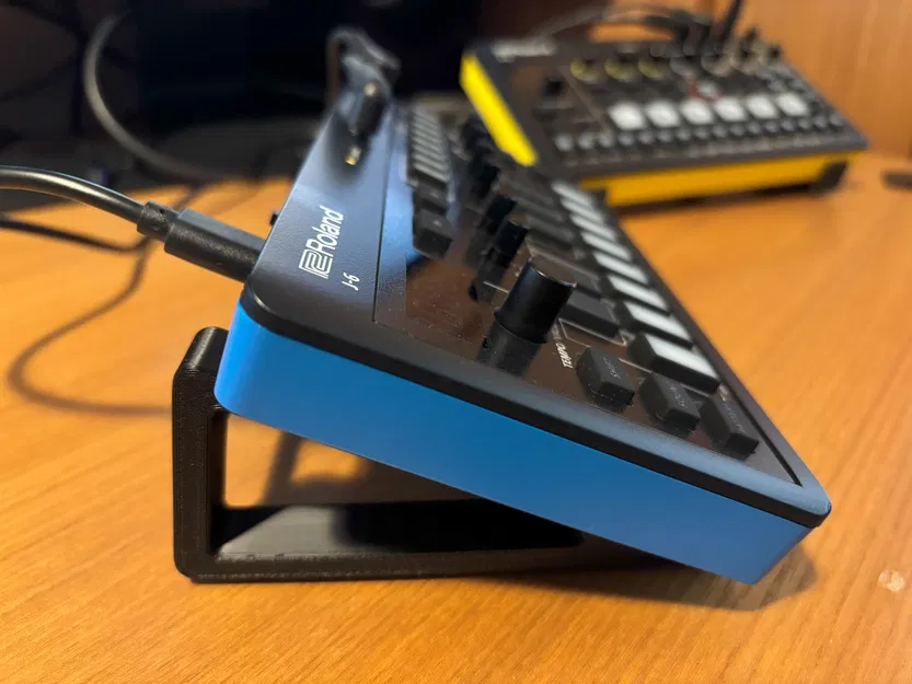 Giá đỡ 3D tiện dụng cho thiết bị Roland AIRA Compact - Image 4