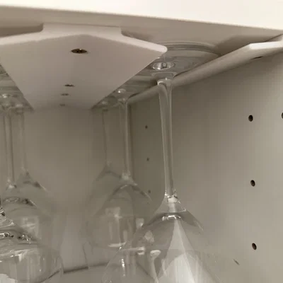 Giá treo ly rượu vang (đa năng, lắp cực khớp cho tủ Ikea Metod)