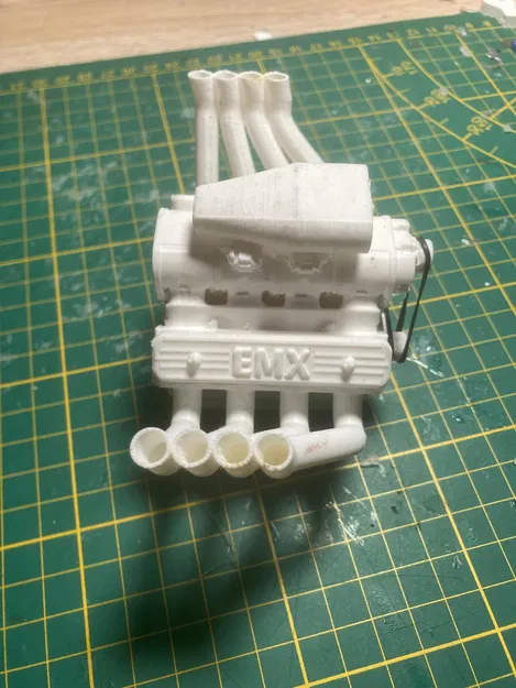 Mô hình động cơ V8 xông trầm hương - Image 2