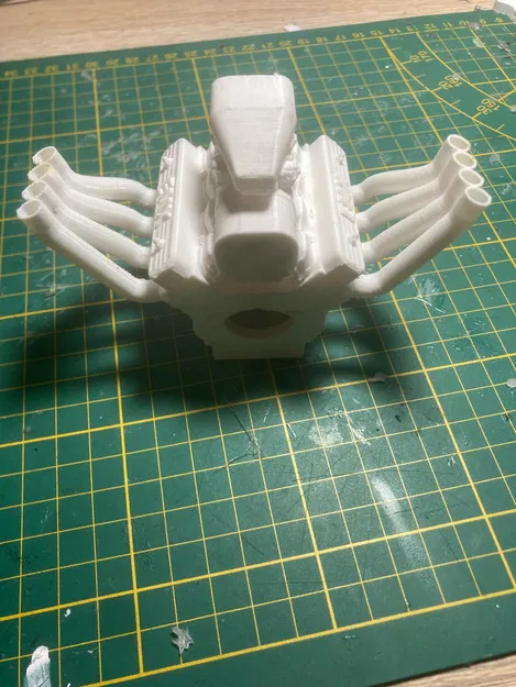 Mô hình động cơ V8 xông trầm hương - Image 3